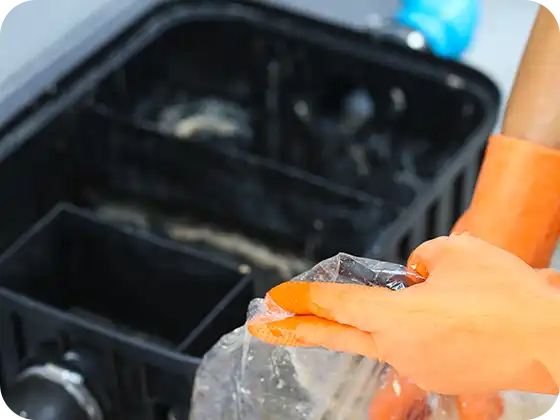 グリストラップ清掃のコスト削減